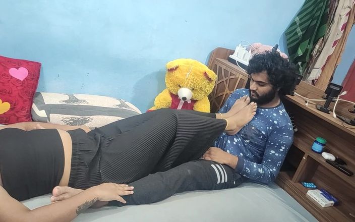 Vaigavarun Feet romance: Chest Trample