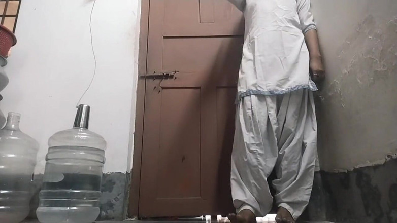 Nazima Khan: Indische student en leraar