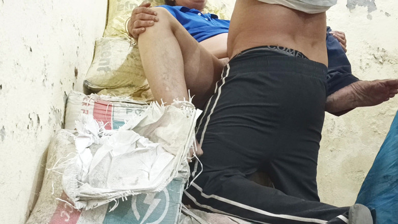 MHM: 野原で長い一日を過ごした後 - 4K リアル ビレッジ ロマンス」