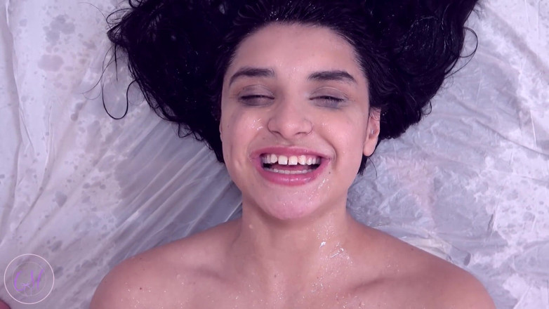 Chris Marxxx: Leda Lotharia жаждет члена, задницы и моча