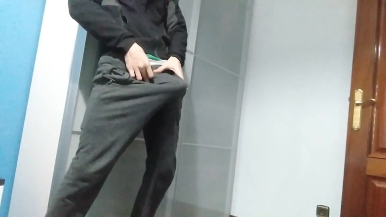 Elvissc: I Show You My Hard Banana Inside My Pants and...
