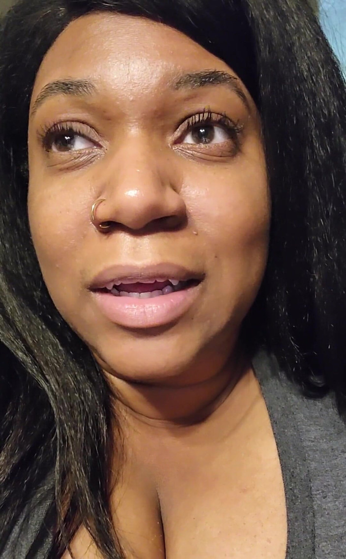 Josie4yourpleasure: Dovrei mettere stasera in cam il mio Calvin?