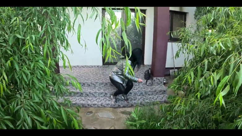 MilfyCalla: Gardener Deepthroat, Rough Facefucking and Double Cum on My Shiny...