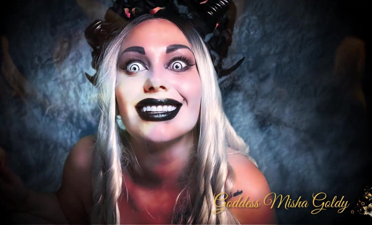Goddess Misha Goldy: Asap iblisku menembus ke paru-parumu tapi juga ke otak manusiamu!...