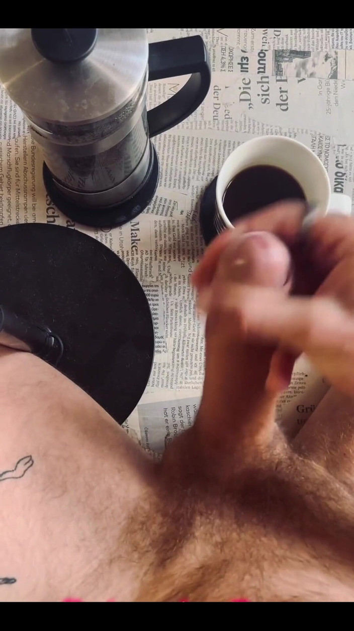 BohemianBoy: Miercuri, timp de cafea solo