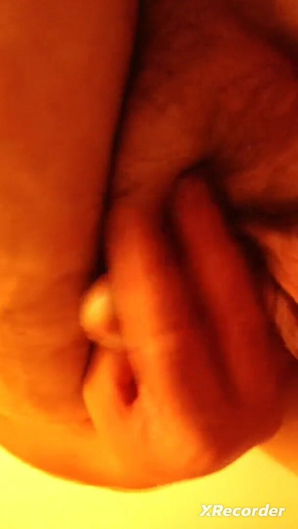 The Small Bull: 내 작은 자지는 쓸모없는 Sph를 환영합니다.