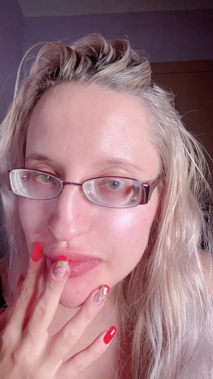 FinDom Goaldigger: Lippen-besessenheit necken