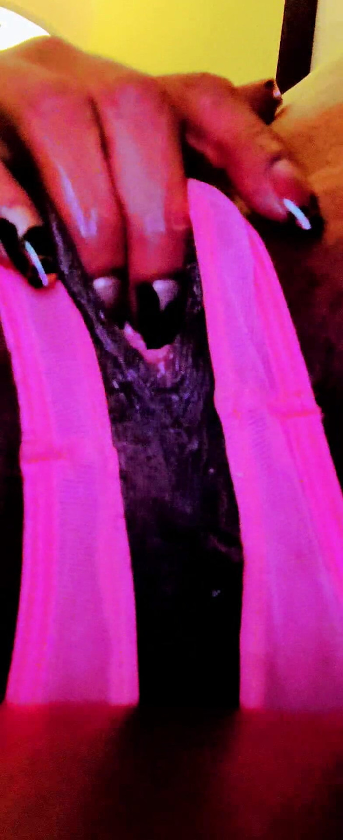 Perswayzion Xstacy: 粉色阴户粉红色的混蛋