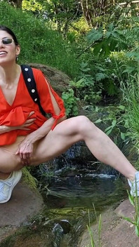 Arriscado nude ao ar livre mostrando minha buceta