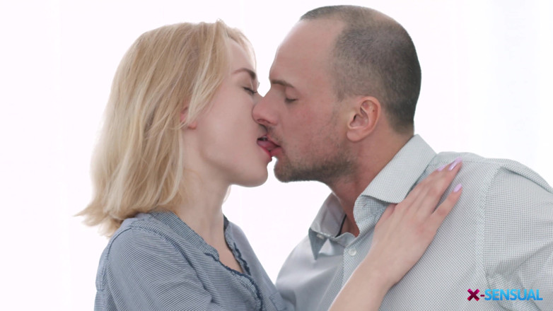 X-Sensual: Erwärme sie oral und anal