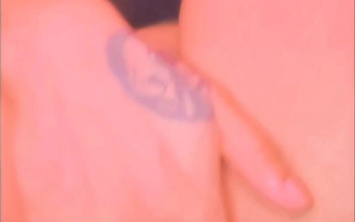 Vayoleth69: Wet Vagina