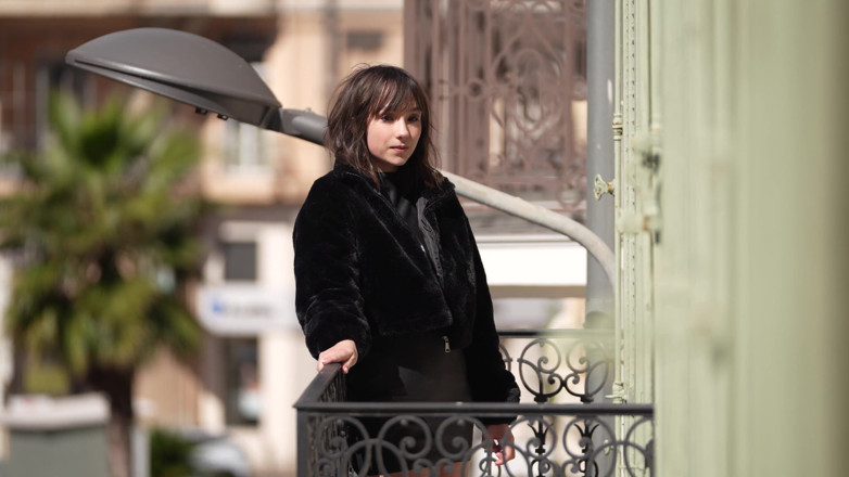 Jet sex prod: Prima scenă a lui Abby cu un actor