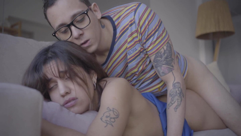 Primiciax: เย็ดน้องสาวเลี้ยงของแฟนสาว