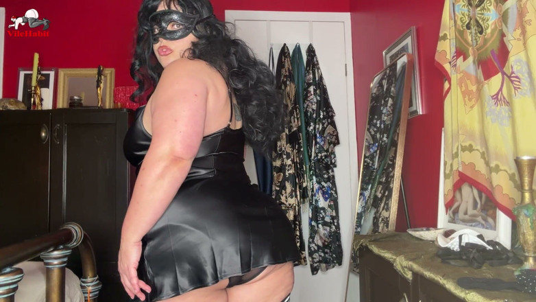 SophiaSylvan: Big Farts Are for Big Dicks