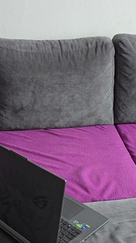 Jsem Tak Nadržená, Sledujte Porno, Masturbuji a Mám Kurva Intenzivní Orgasmus Se Spoustou Spermatu