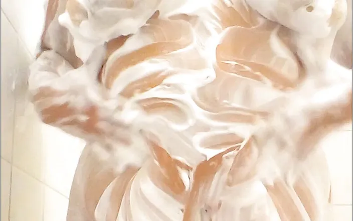 NastyNymphoMilf: Watch me cream up my body in the shower