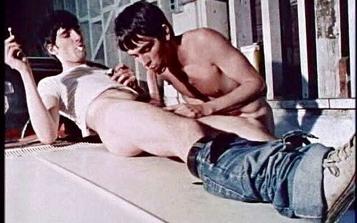 Tribal Male Retro 1970s Gay Films: Cruisin &amp;#039;57 bagian 3