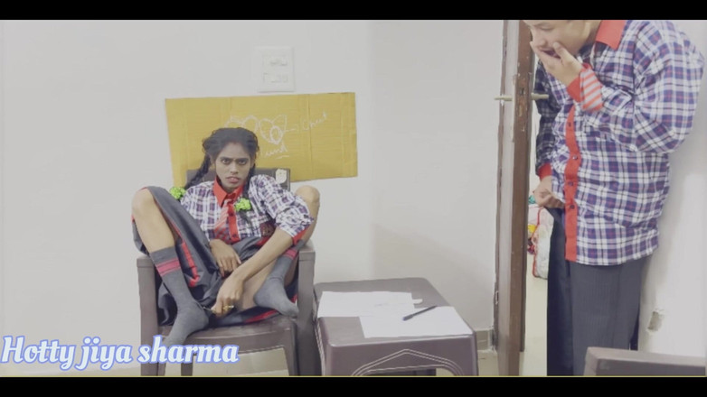 Desi Club House: Indian XXX Gawar Gawar Girl of the Village Scolded The...