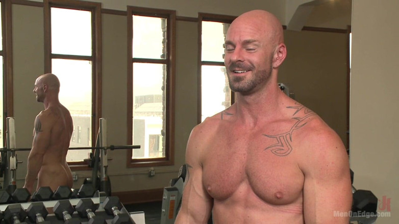 Men on Edge: Pervy Handyman Has His Way with a Hot Muscle God...