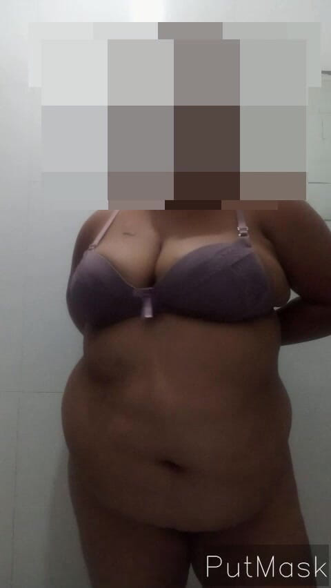 Alice Jackson: Bilik mandi dan menanggalkan pakaian