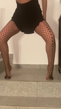 Does Anyone Want to Cum Tribute for Me?
