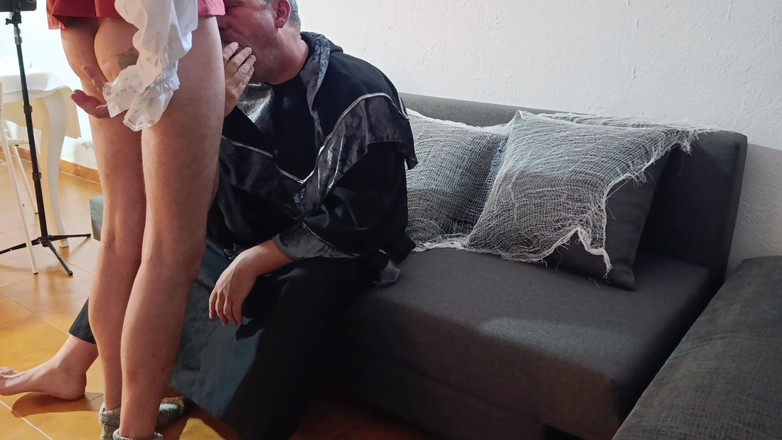 Monster Dick Hunters: Este é o Dia das Bruxas