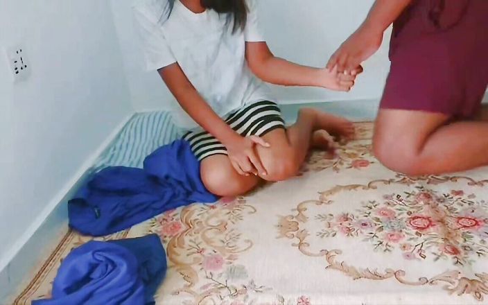Chathu Studio: Sri Lankaanse tengere bediende seks met meester