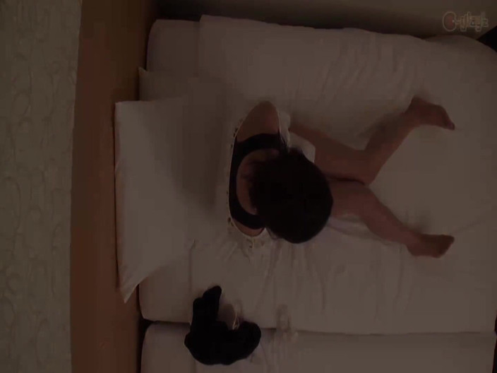 Vulture: Sex tape: amatérská žena masturbuje