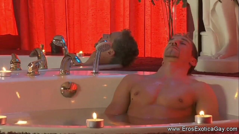 Eros Gay Exotica: Caresse-le, prends-le plus gros