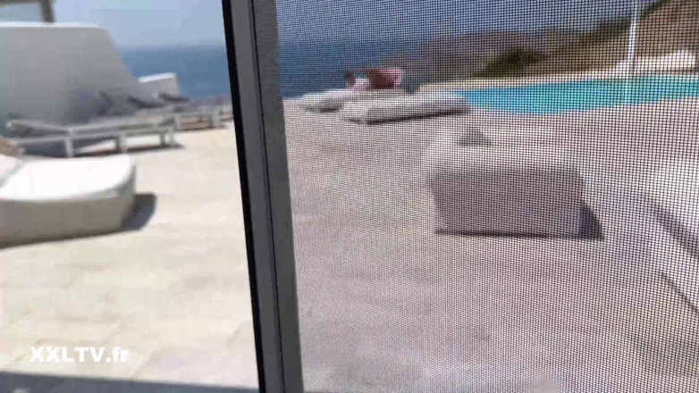 XXLTVFR: Pasión bajo el sol de Mykonos