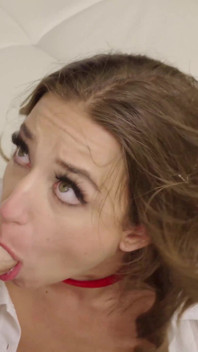 Tiny venice rose è eccitata per il sesso salivoso di bryan gozzling!