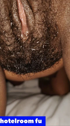 호텔 방에서 하드코어 섹스하는 인도녀 보지 쇼 핑거링