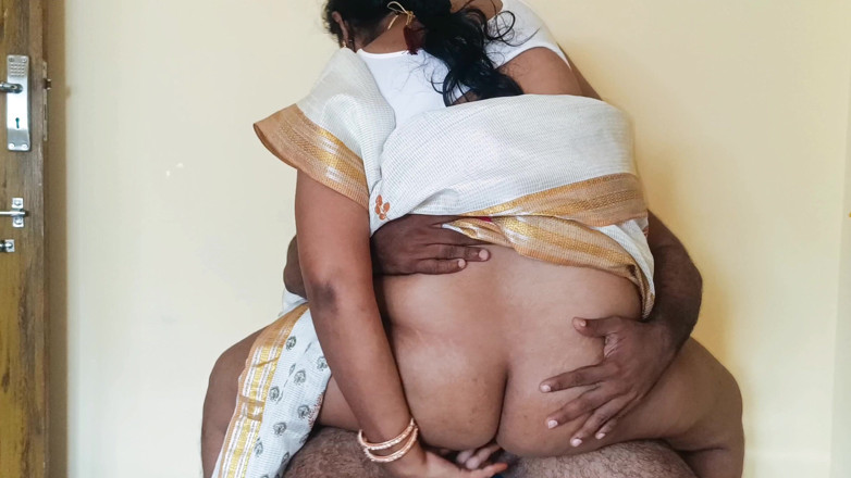 Pushpa porn: Podvádění tetičky Mallu Hot Romantika šukání Sexy virální video