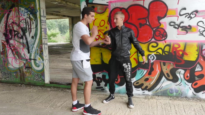 Kinky Twink: Fucked Raw by a Jock Dom