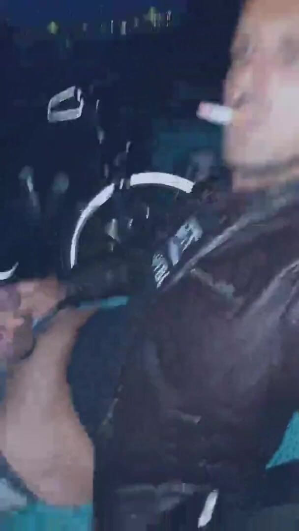 Slutboyben: Slutboyben cam4 cruising pig xpozing en noche en vivo en...