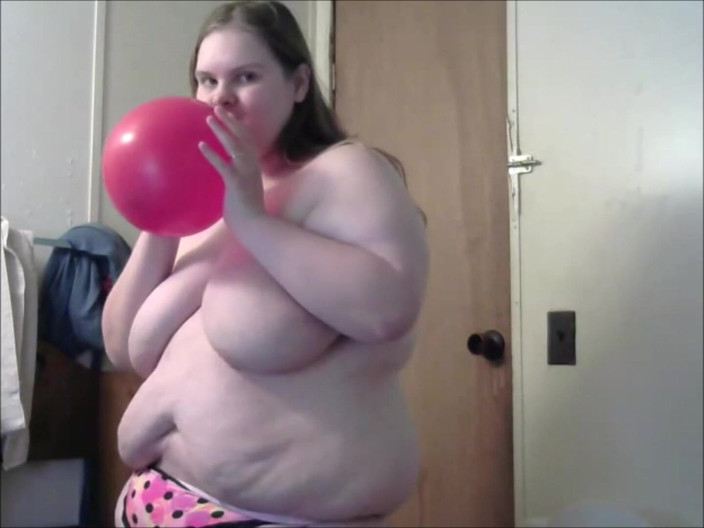 Fat Goddes: Naked Bitch Gets Bitch Slapped In The Face By Popping...