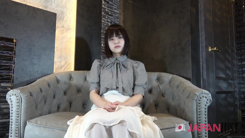 Japan Lust Gold: मुंडा जापानी चूत में बड़ी चूत में वीर्य