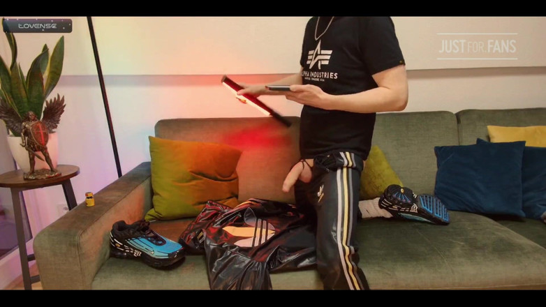 Roman Heart: Cum on Adidas