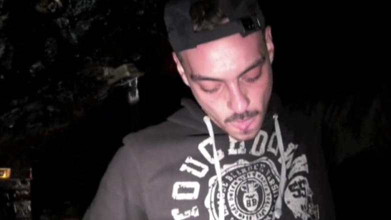 Straight fucking boy in uniform: gloy hoes에서 자지 아랍을 빠는 근육 직선 깨어