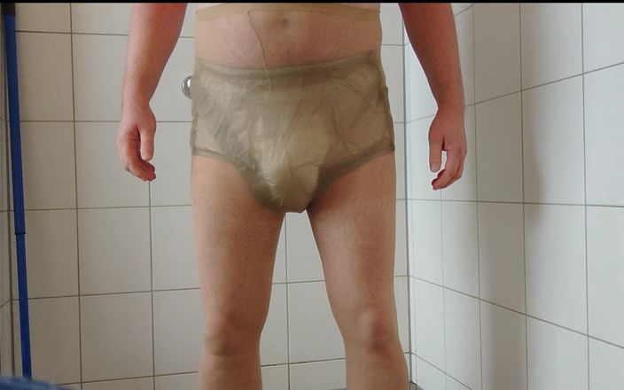Carmen_Nylonjunge: Pruebaden- en medias 1