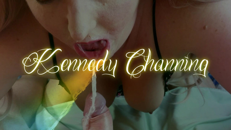 Kennedy Channing: Amatorskie MILF POV kompilacja wytrysków