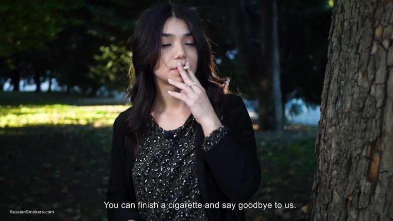 Russian Smokers: Курящая Интервью С Зариной