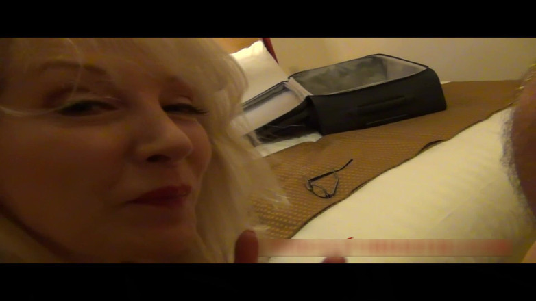 British Cougar: Ejen palsu Menipu Saya Untuk Seks