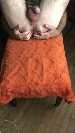 OhTrevor: Ohtrevor ateşli kıllı üvey baba Bolero'ya uyanıyor