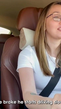 Let me thank you with a blowjob ? OK! Stepmother off her stepson for driving lessons
