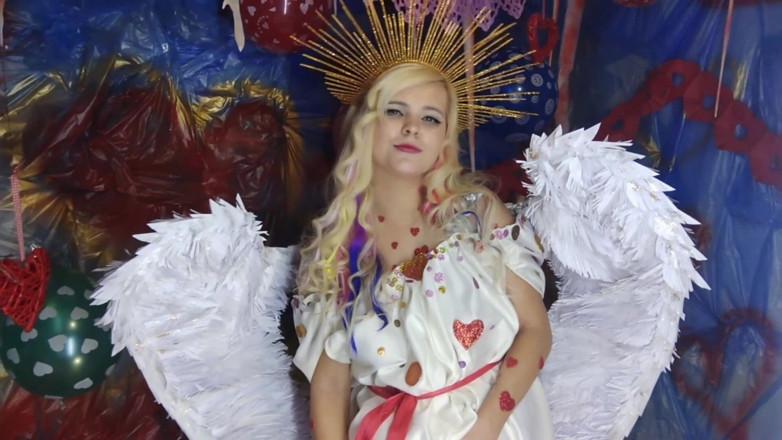 LizAngel: Ombligo angelical lleno de esperma