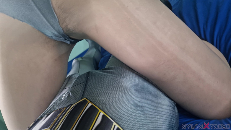 Nylon Xtreme: POV Elena Clark Zentai Catwomen masturbace