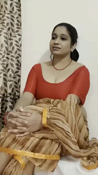 Indiancă bhabhi futai dur în pizdă cu electrician TV