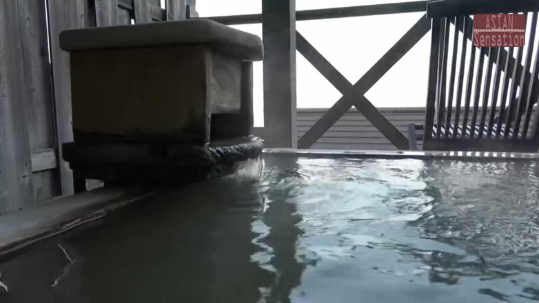 J Hentai Matings: Kamarádka mé ženy zůstává v mém pokoji - udělám se na ní -...