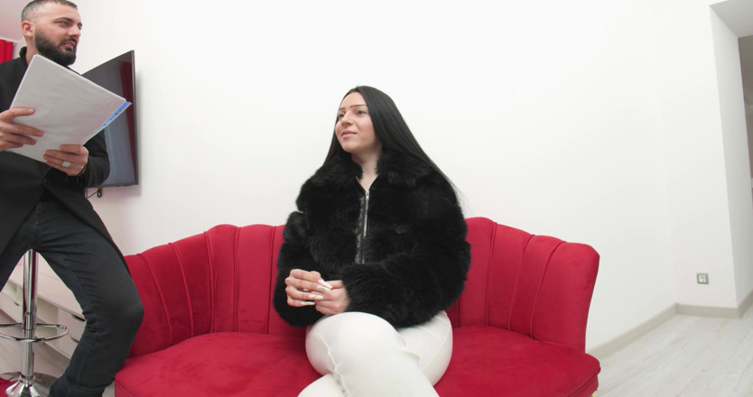 Romanian Girls: My First Porn Casting Lea Karter